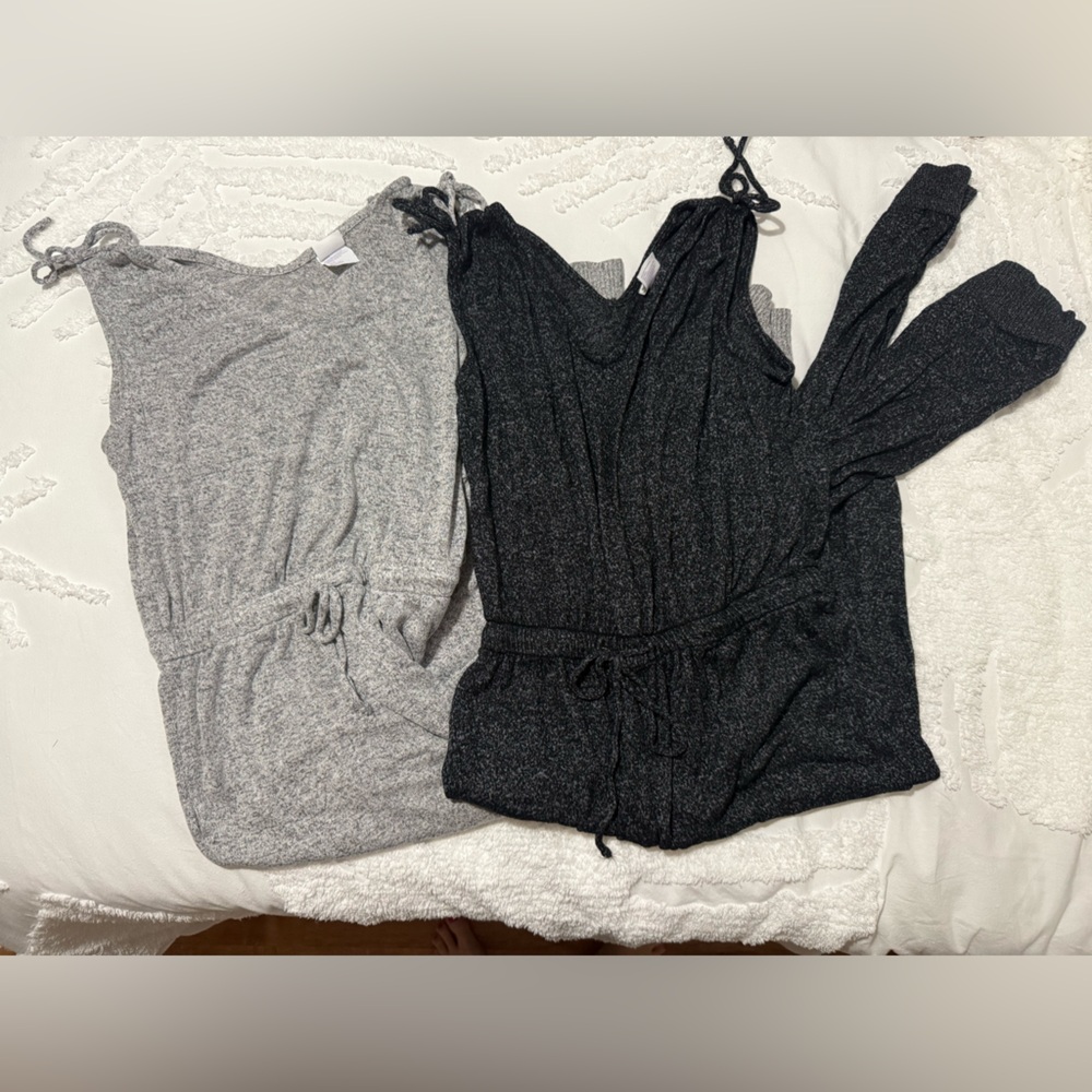 XS Stars Above Heather Light and Dark Charcoal Gray Knit V-Neck Jumpsuits